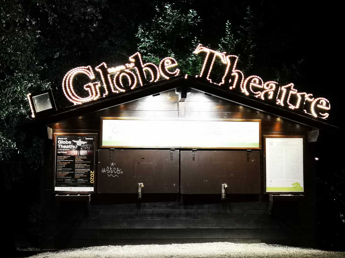 Globe Theatre